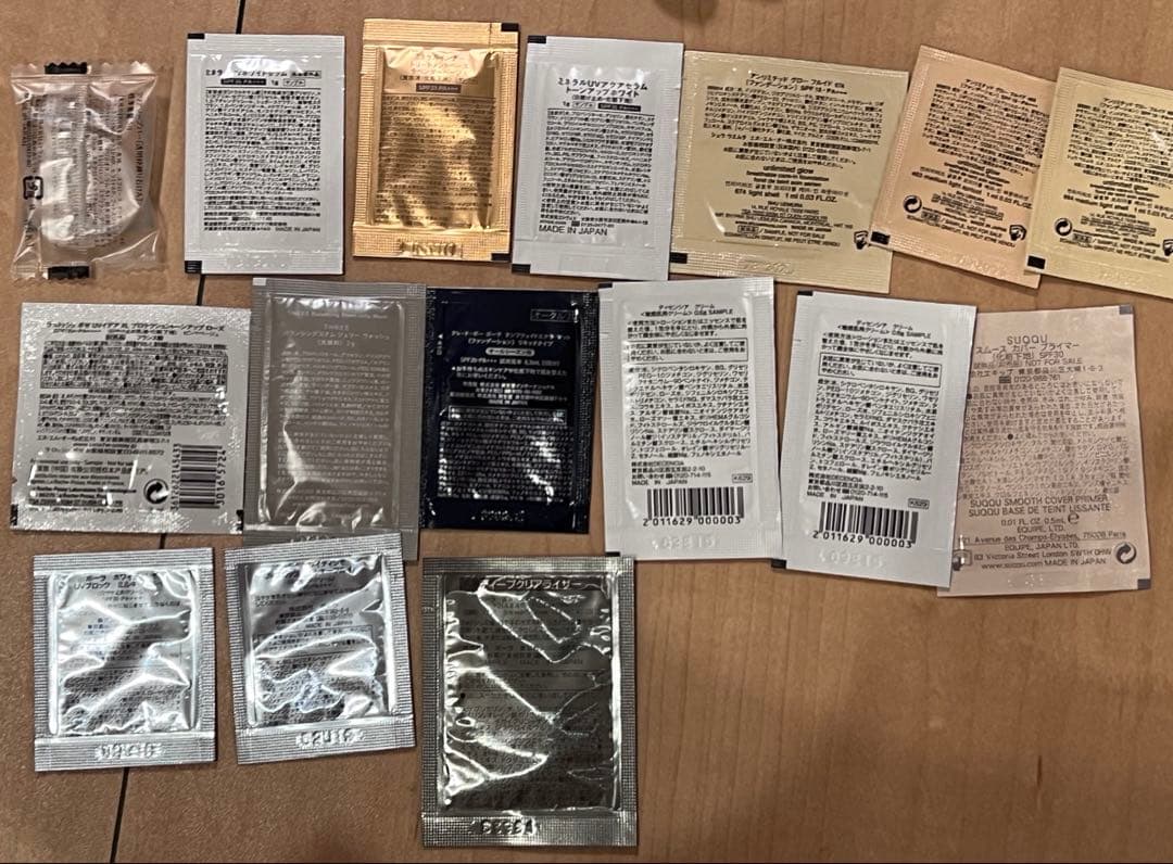 DECORTE などトライアルセット　まとめ売り