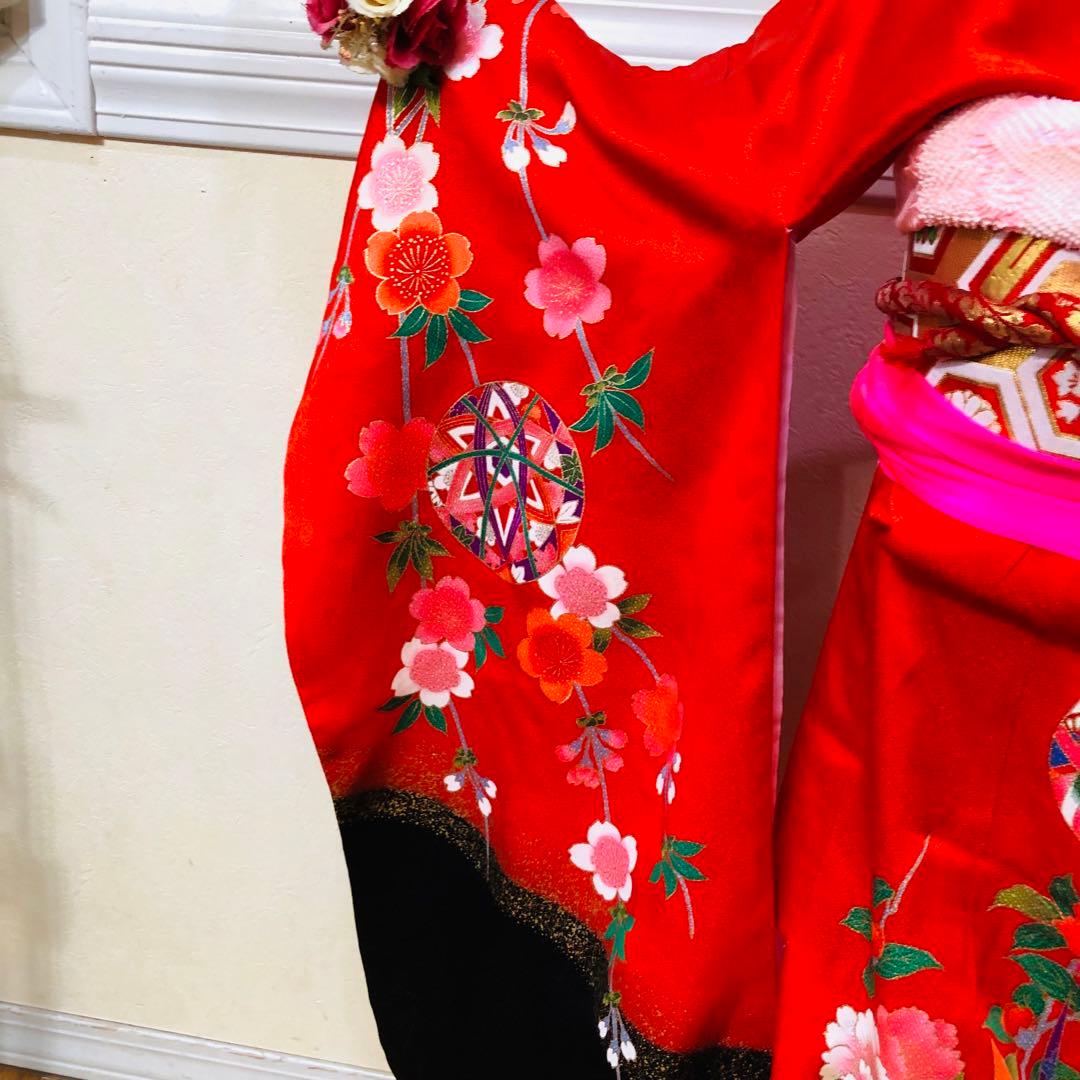 正絹七五三 女子着物 7歳‼️赤地可愛い手毬柄に桜金彩金箔煌びやか際立つ❤️秀品