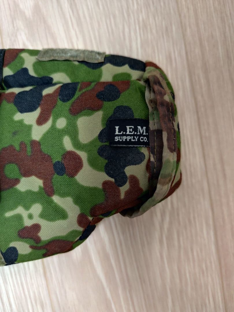 L.E.M 　LEUPOLD 　リューポルド　スポッティングスコープカバー
