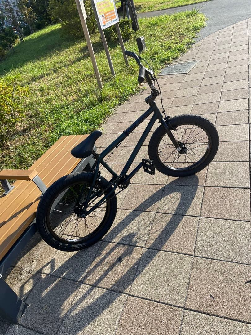 自転車本体 KINK WHIP BMX 20.5