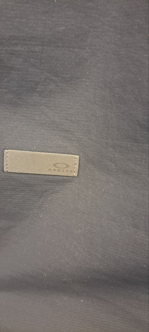 ベンチコート オークリー