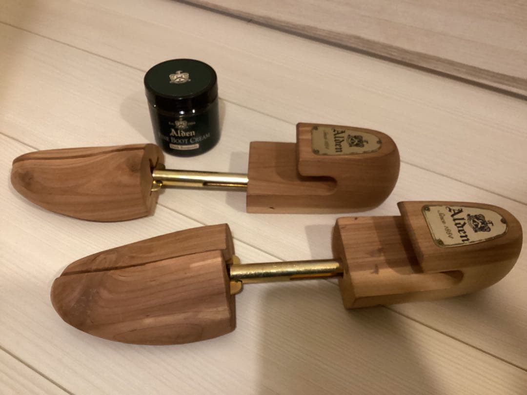 Alden シューツリーと靴クリームセット　サイズS