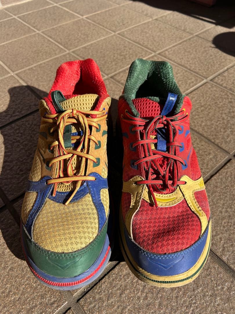 ランニングシューズHOKA oneone engineered garments