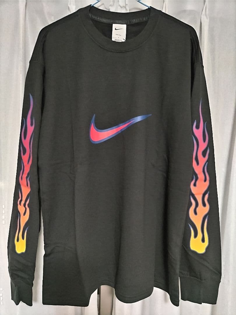 Nike ロングスリーブ Tシャツ（IB7539-010）