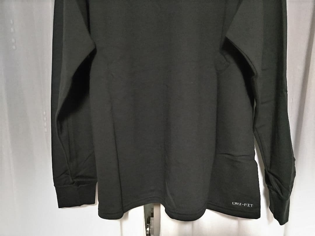 Nike ロングスリーブ Tシャツ（IB7539-010）