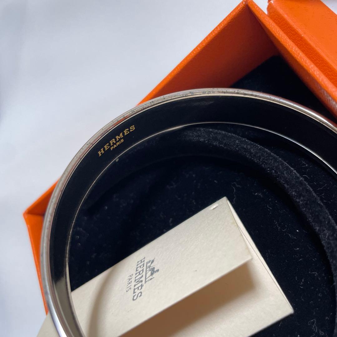 HERMES ピンク バングル 馬のモチーフ　エマイユ