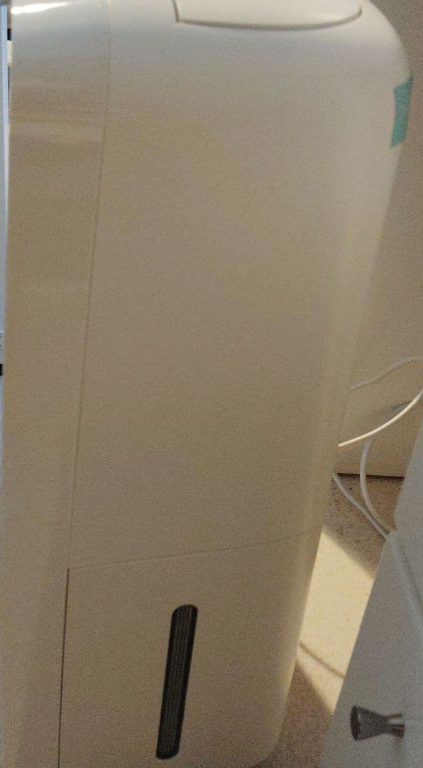 た*き様 SHARP 衣類乾燥除湿機 CV-N71 2022年製