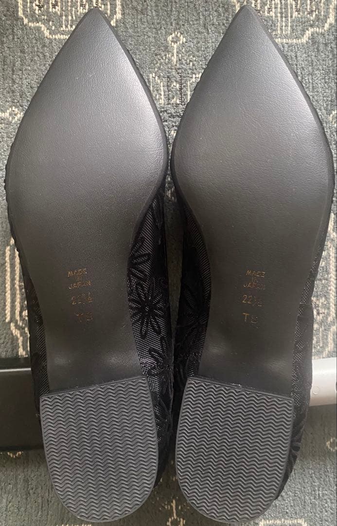 ダイアナ　未使用　22.5 ブラック