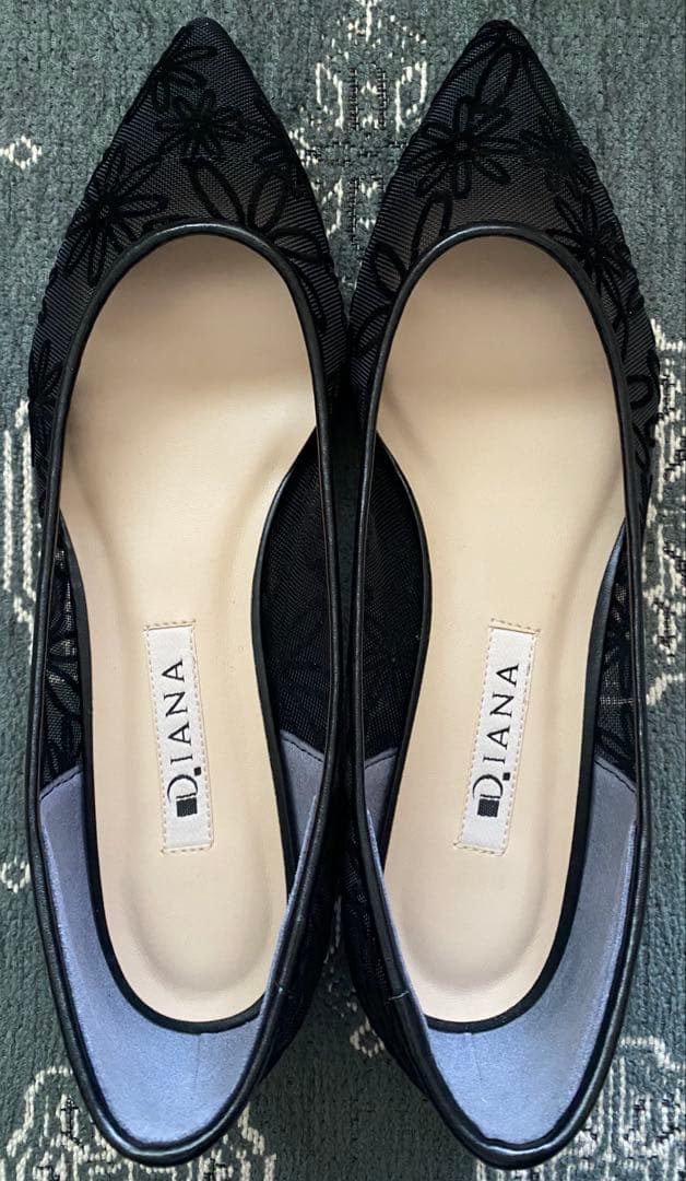 ダイアナ　未使用　22.5 ブラック