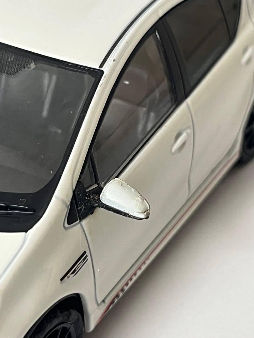 値下げ対応します。非売品トヨタ アクアG's ミニカー　1/30