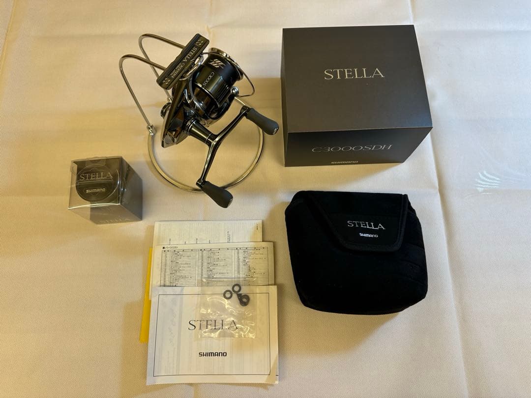 シマノ　22ステラC3000SDHHG【美品】替スプール付
