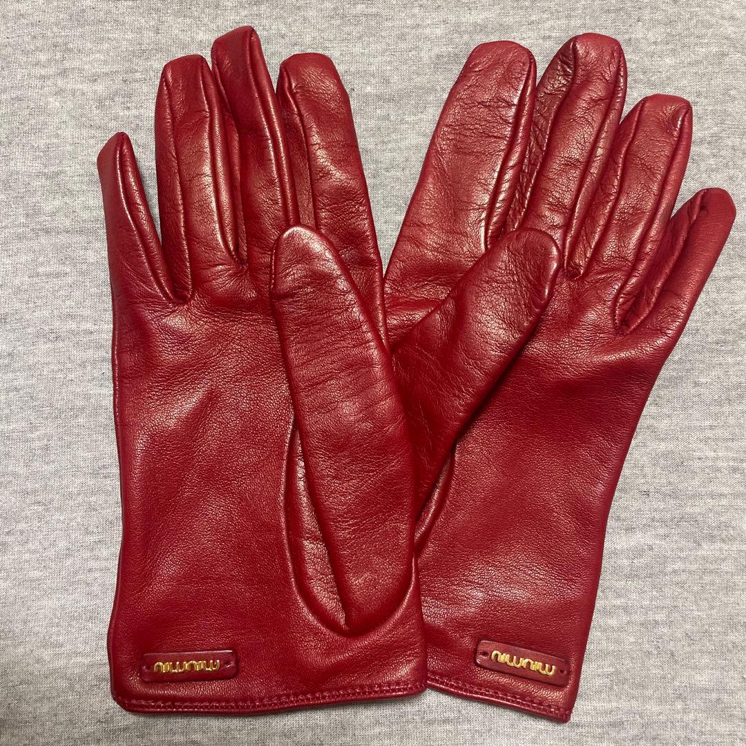miu miu レザー手袋 レッド 7.5 グローブ　赤　RED