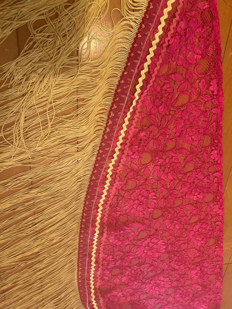 新作＊ピンク　フラメンコ衣装シージョピンクレースゴールドフリンジ新品未使用