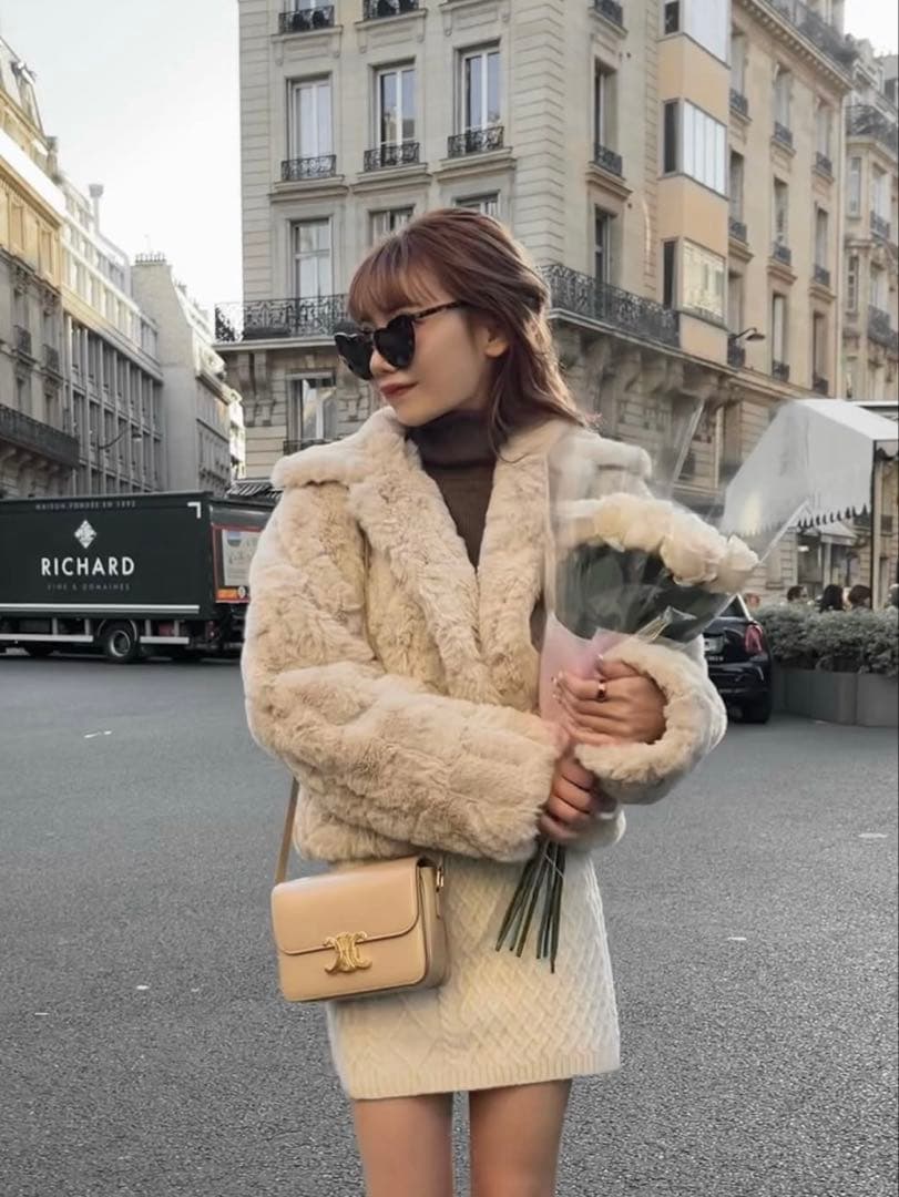 ゆ*か様 Treat Ürself ファーコート beige