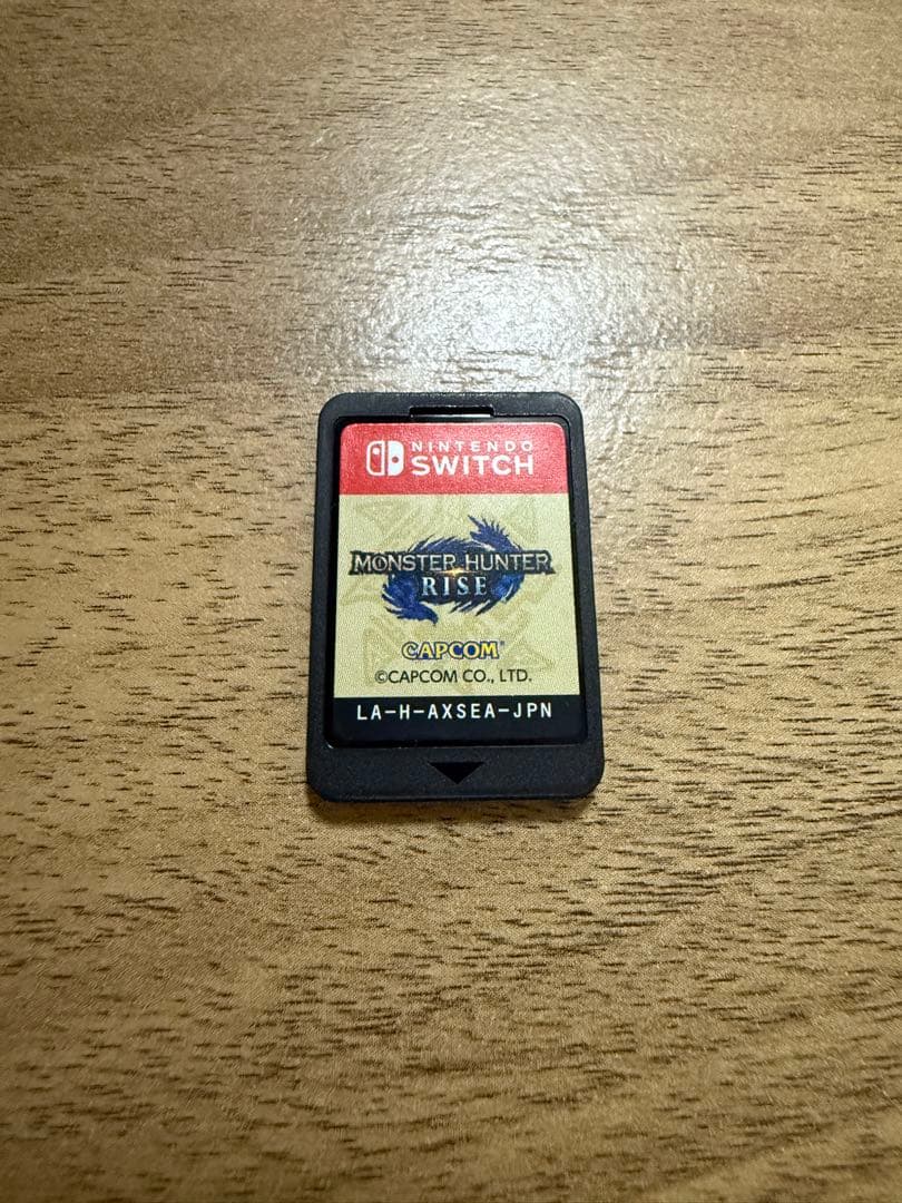 【美品】Nintendo Switch Lite 青　人気ソフト4点付き