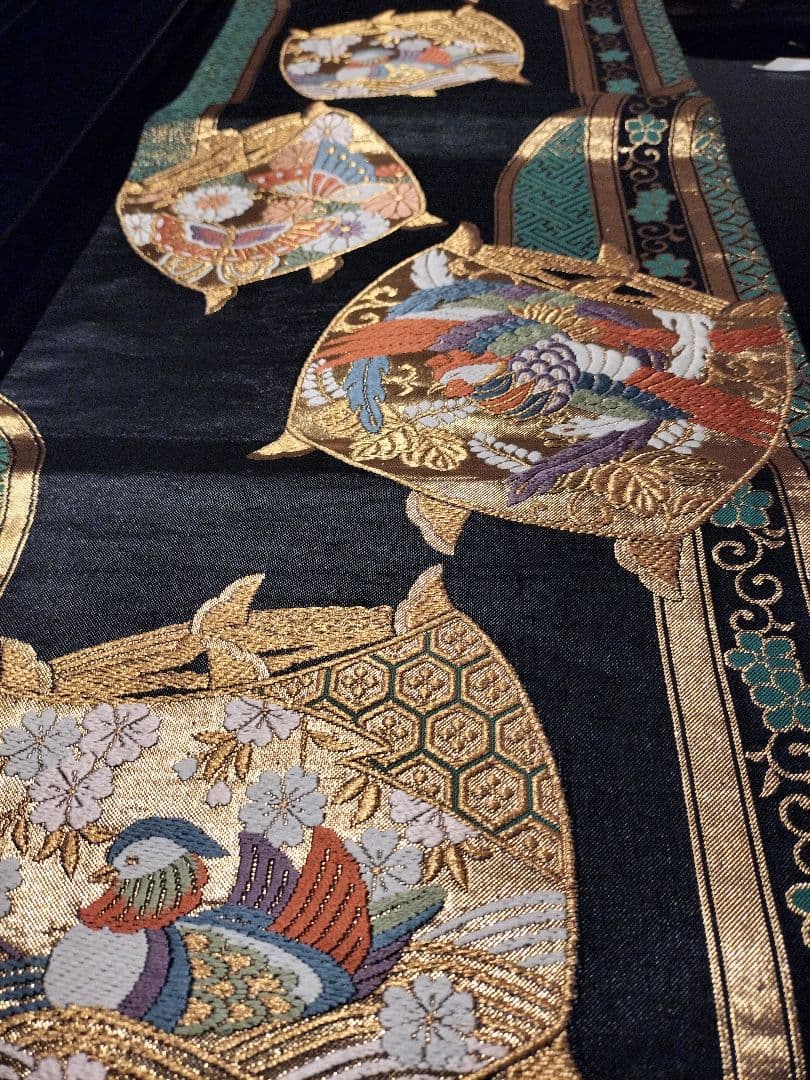 A645★逸品‼️豪華刺繍‼️ひな祭り‼️袋帯正絹テーブルランナー2m20cm