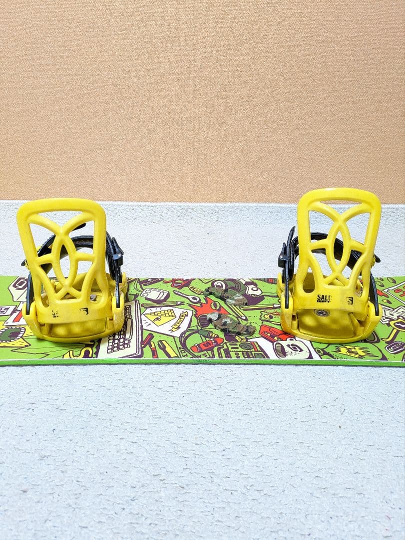 SALOMON ジュニア用スノーボード100cm