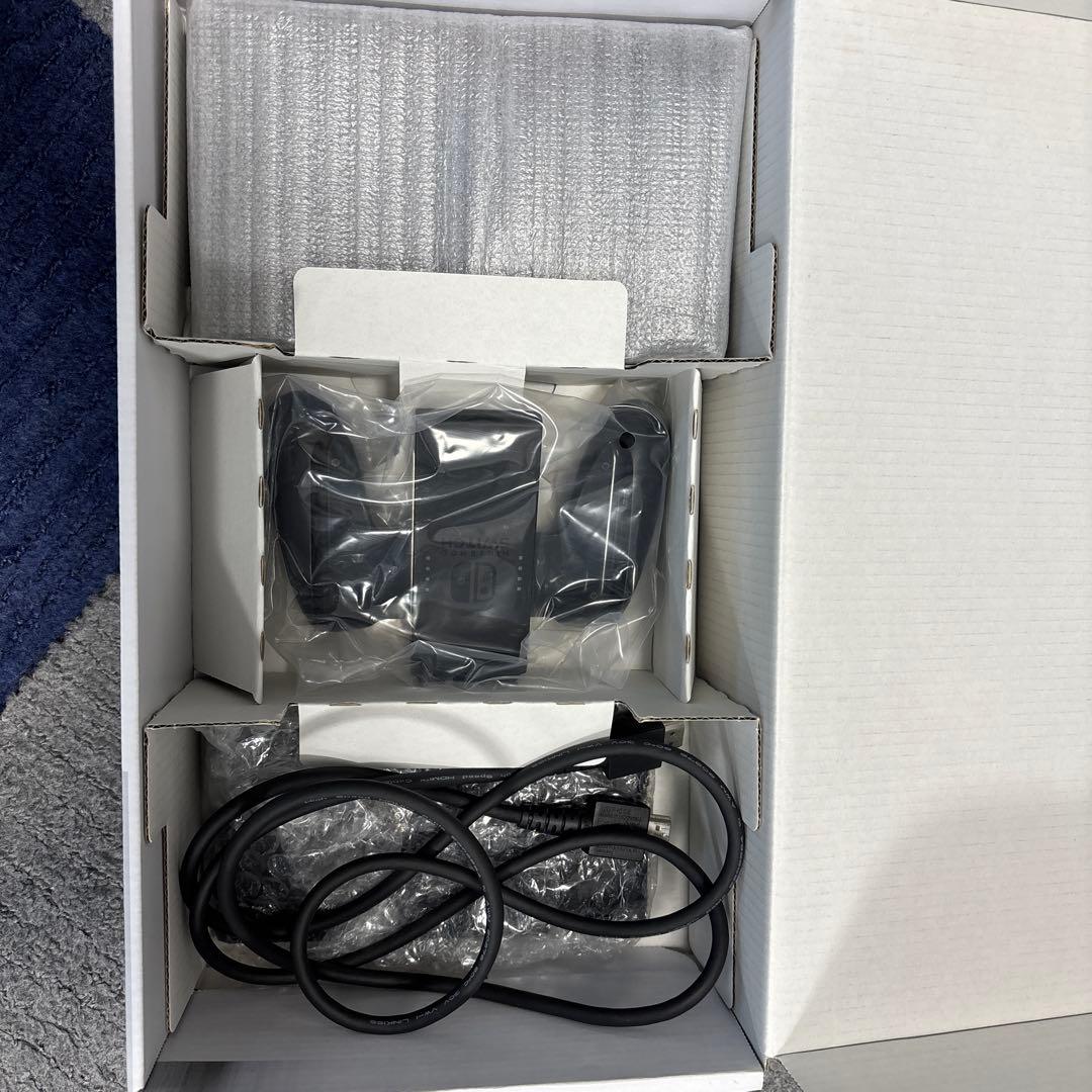 Nintendo Switch 本体　箱あり　スプラトゥーンスイッチケース付き