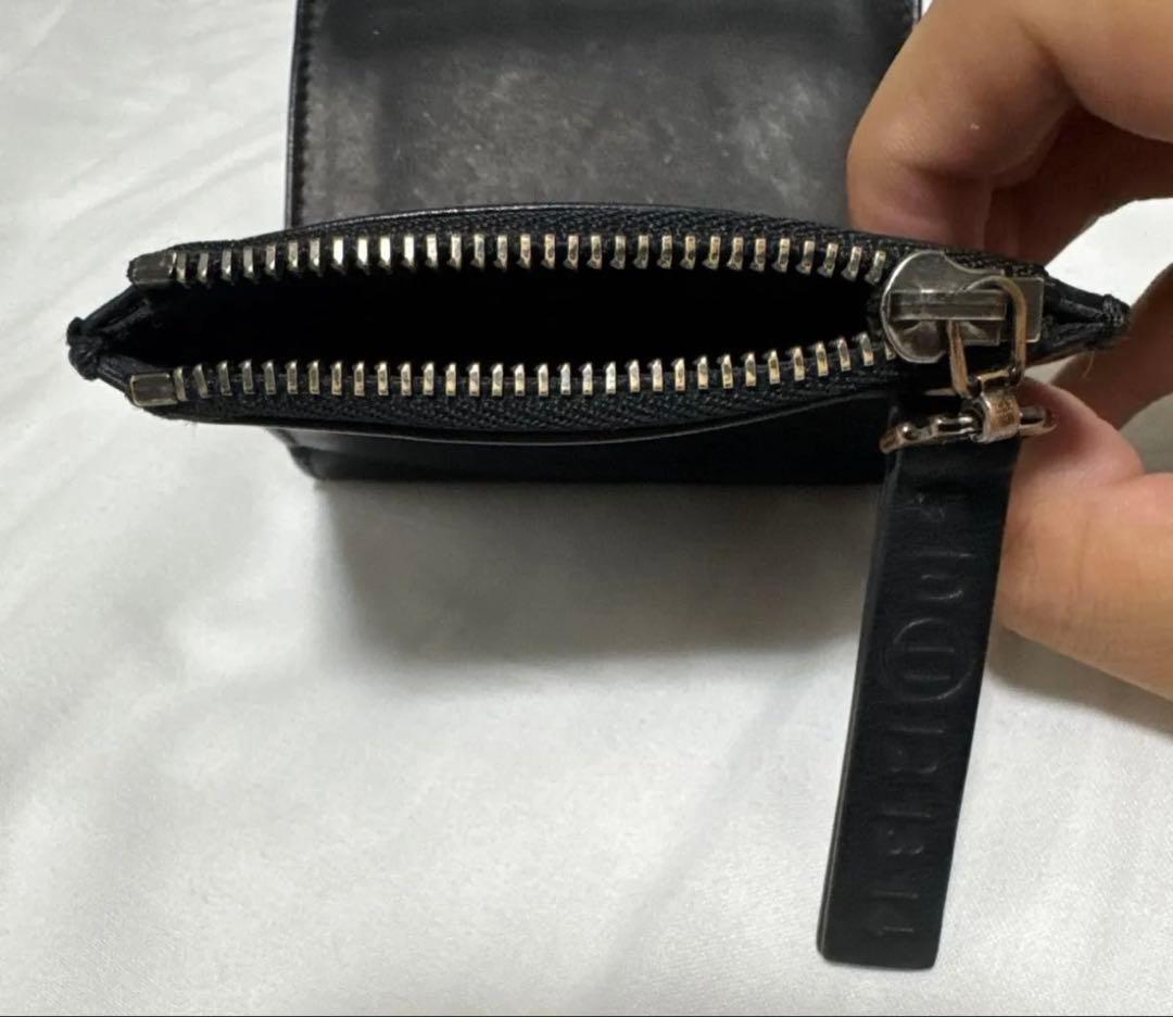 2つ折り財布メイゾンマルジェラ