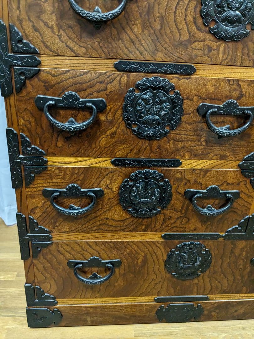 岩谷堂風箪笥 車箪笥 伝統工芸 民芸家具 時代箪笥 高級 和家具 和箪笥