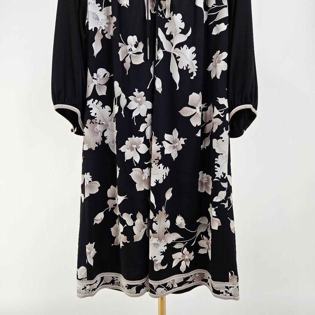 【極美品】レオナール 花柄 ワンピース フラワープリント 黒 7分袖 カンカン