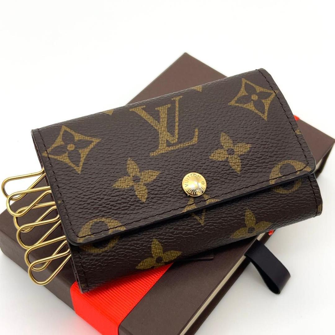 【極美品】ルイヴィトン モノグラム 6連キーケース イニシャル無し