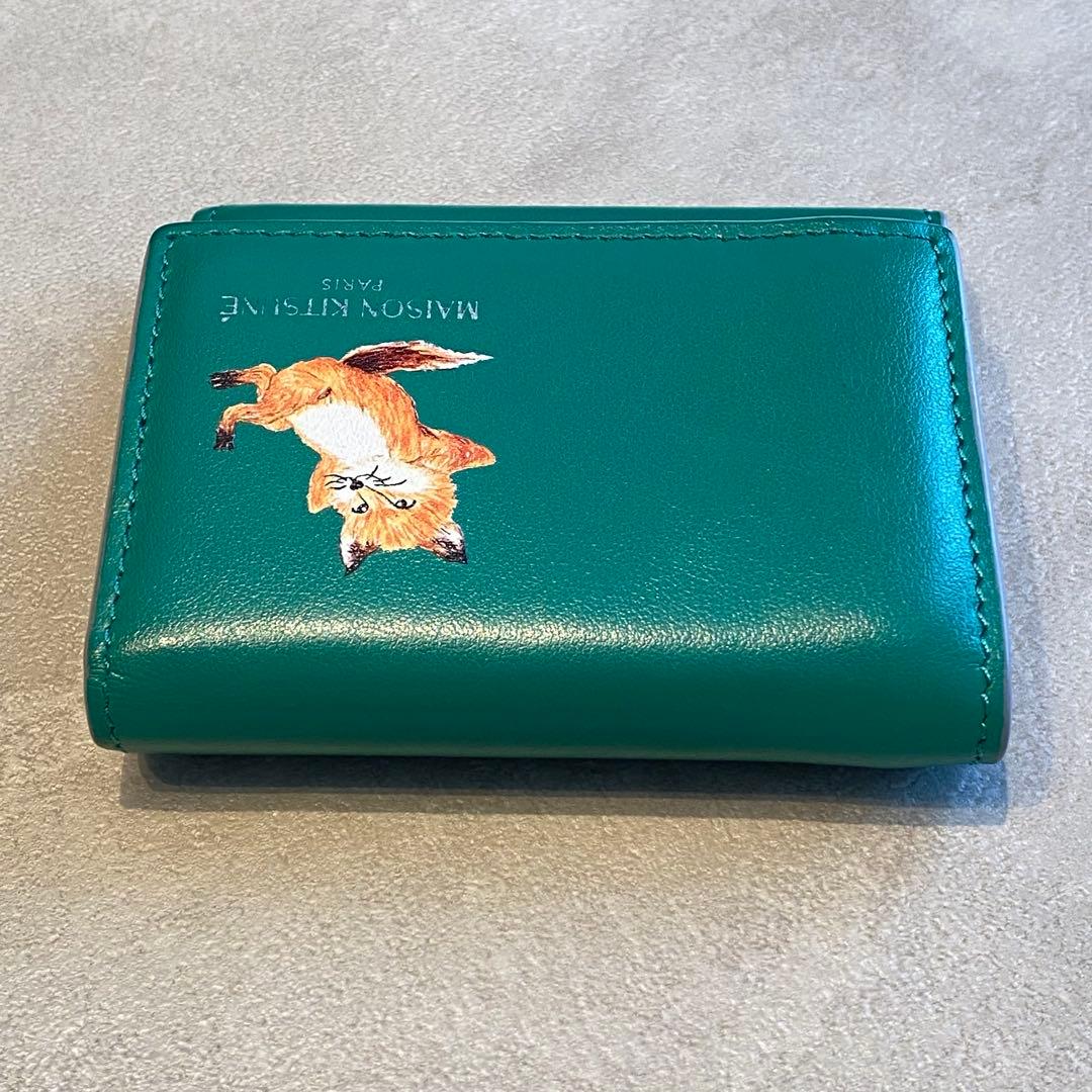 あ*く様 MAISON KITSUNE 折財布