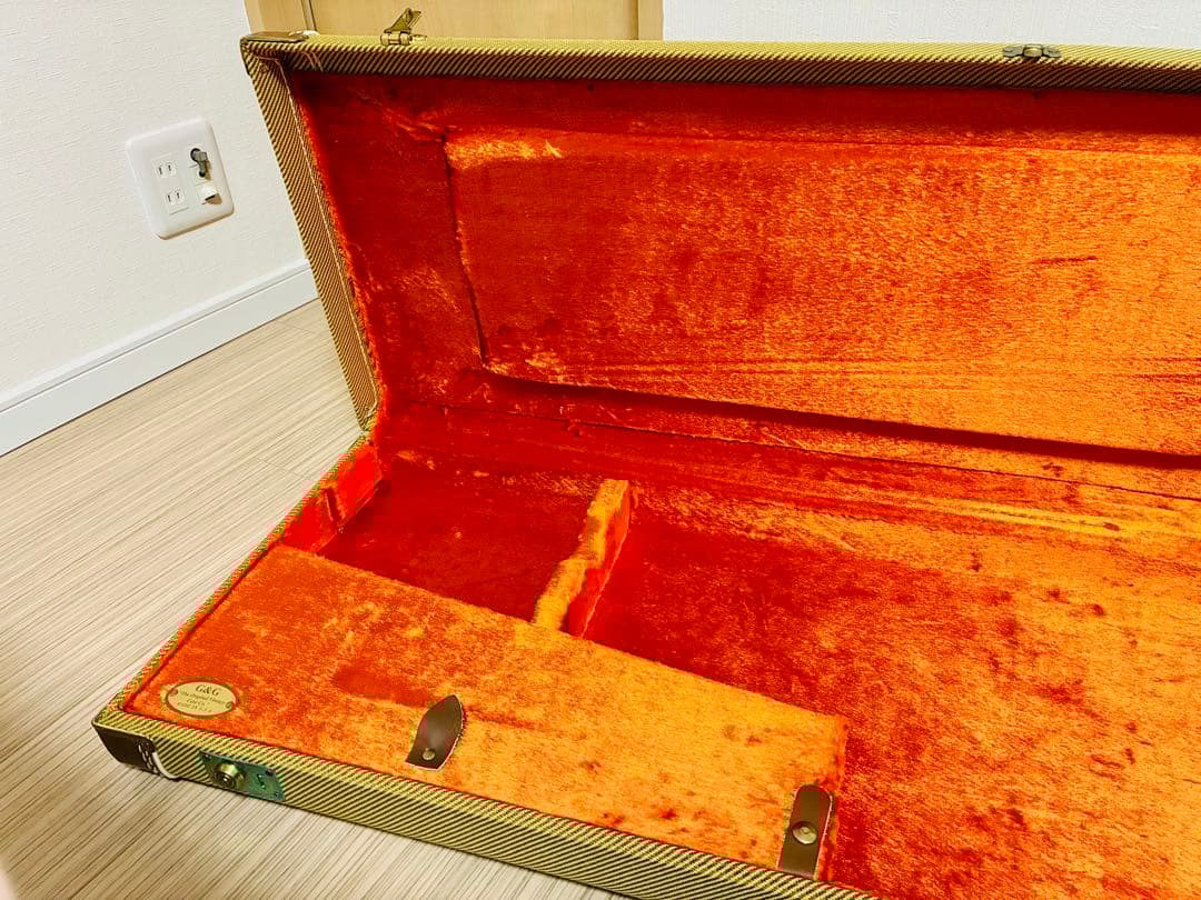 フェンダー　プレシジョンベース　プレベ　ハードケース　ツイード　FENDER