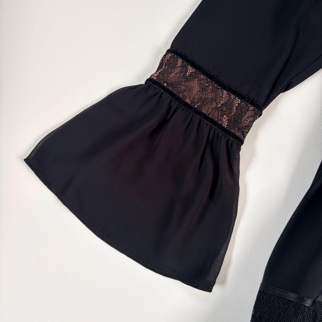 美品✨Herlipto Social Lace Trimmed Dress M