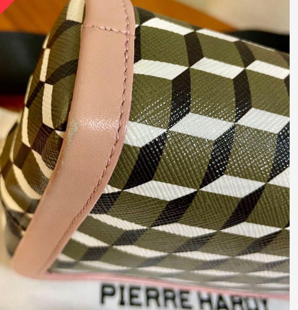 PIERRE HARDY ピエールアルディ　カメラバッグ　ショルダー