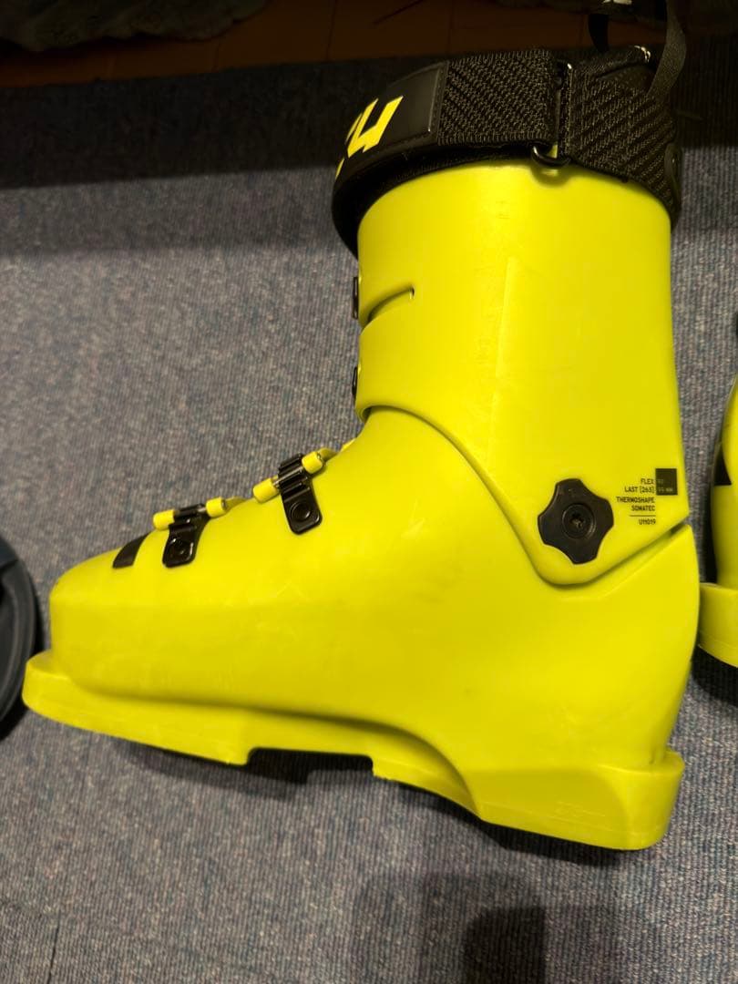 FISCHER RC4 PODIUM スキーブーツ 90