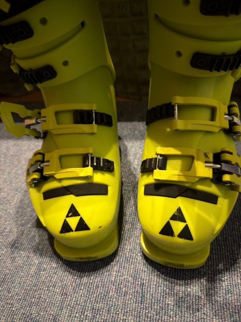 FISCHER RC4 PODIUM スキーブーツ 90