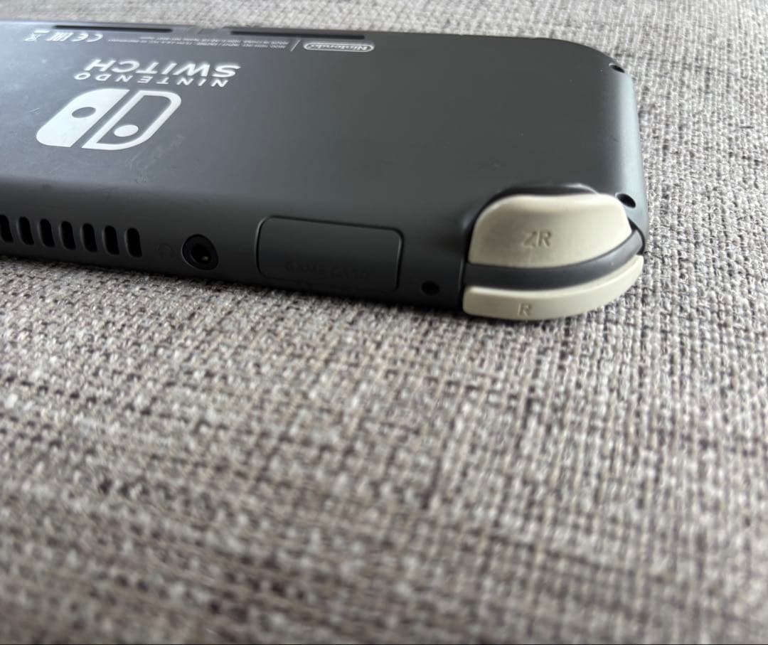 Nintendo Switch Lite 本体　グレー　スティック破損　ケース付