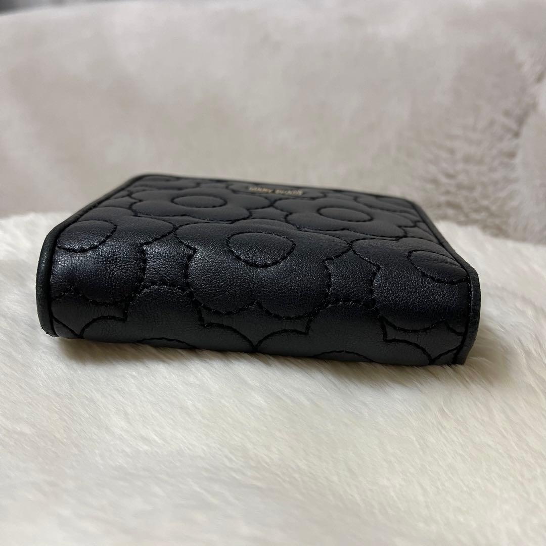 MARY QUANT キルトフォームデイジー ウォレット ブラック