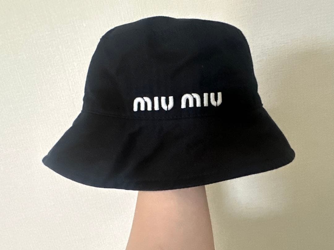 MIU MIU バケットハット 黒
