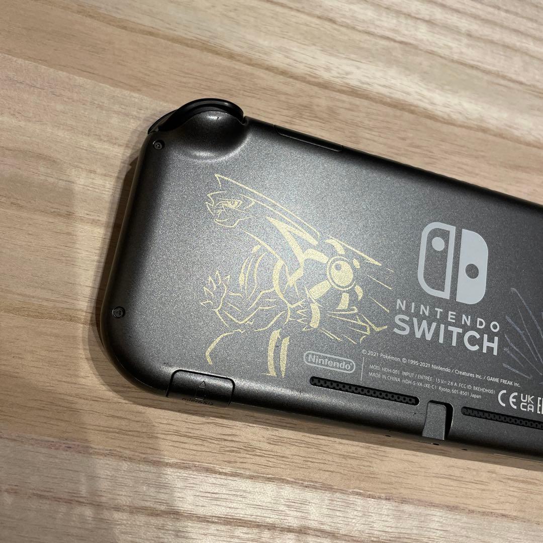 （美品）ニンテンドー Switch Lite 本体 ディアルガ•パルキア