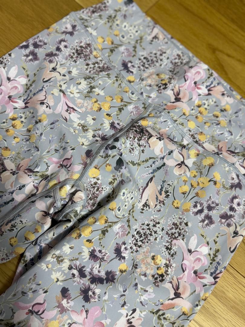 チャコット　花柄　レギンス　L バレエ　ヨガ　ピラティス　水色