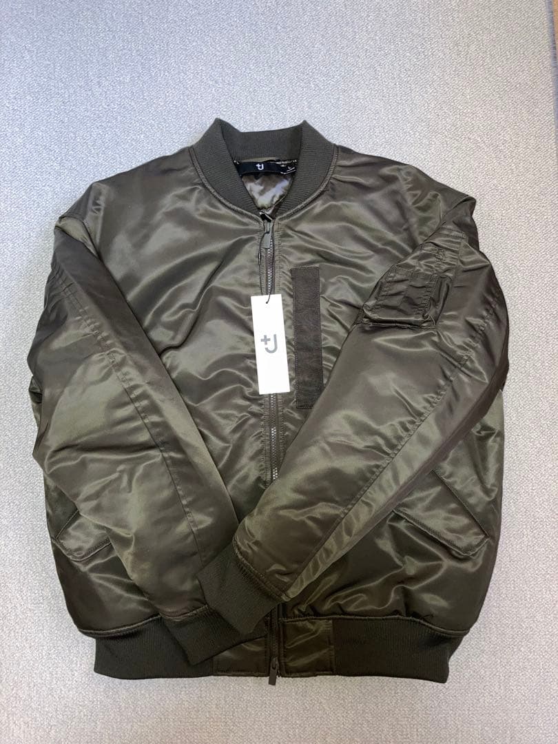 【新品】ユニクロ +J ハイブリッドダウンオーバーサイズ MA-1 グレー L