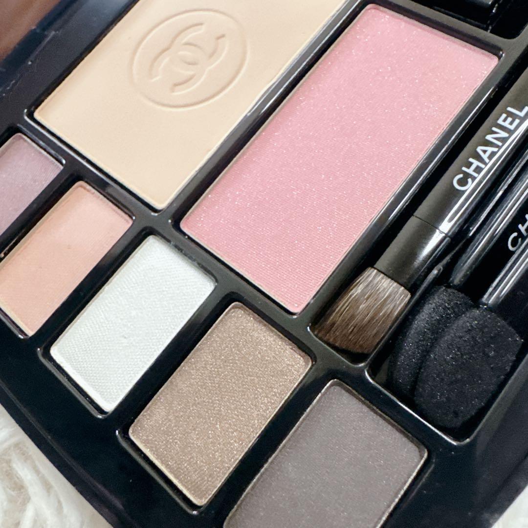 ✨新品未使用品✨CHANELシャネル トラベルメイクパレット