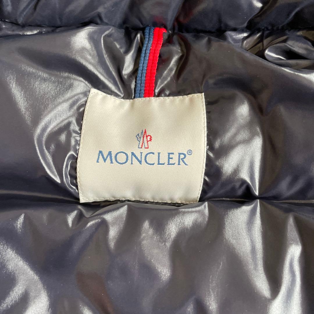 ちきんさま専用　モンクレール TIB ダウンベスト