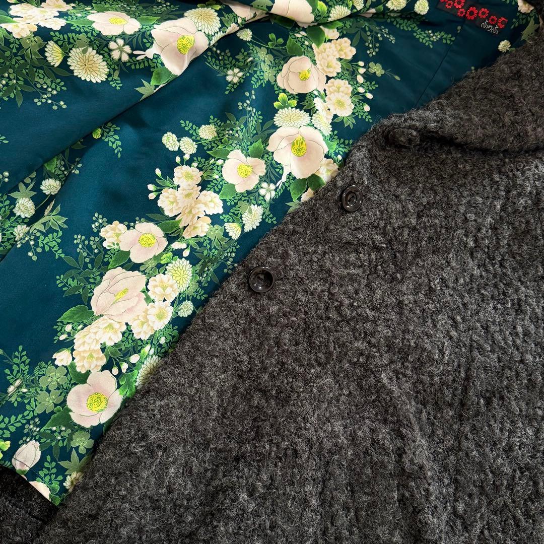 ふりふ　ポンチョ　ケープ　ウール系　ダークグレー　裏地花柄　フラワー　和装　着物