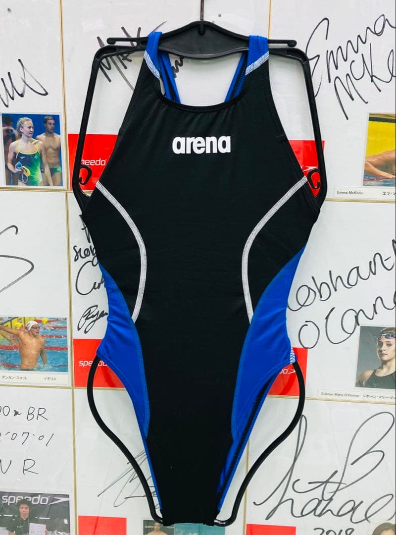 arena 水着 黒/青 新品タグ付き　ハイレグ　競泳練習用水着M