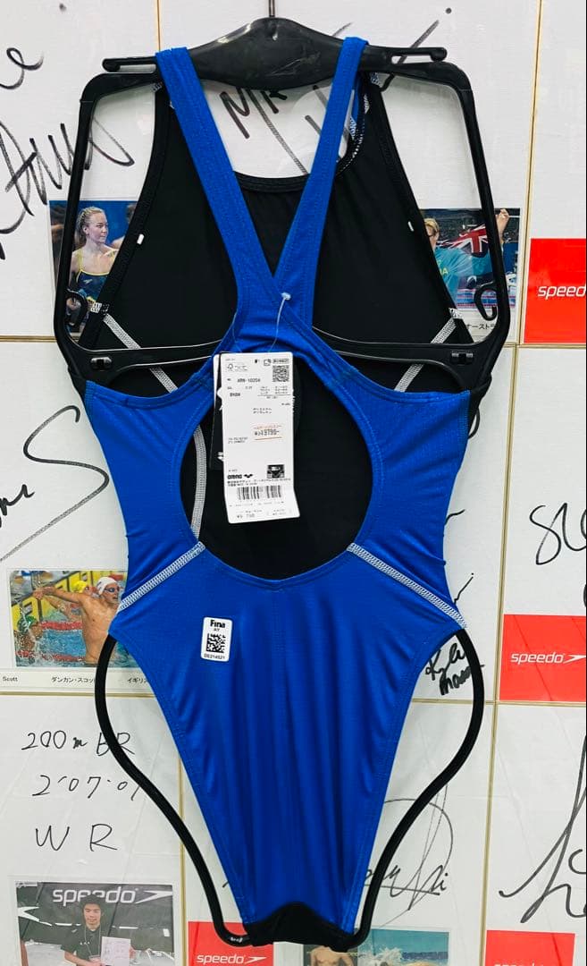 arena 水着 黒/青 新品タグ付き　ハイレグ　競泳練習用水着M