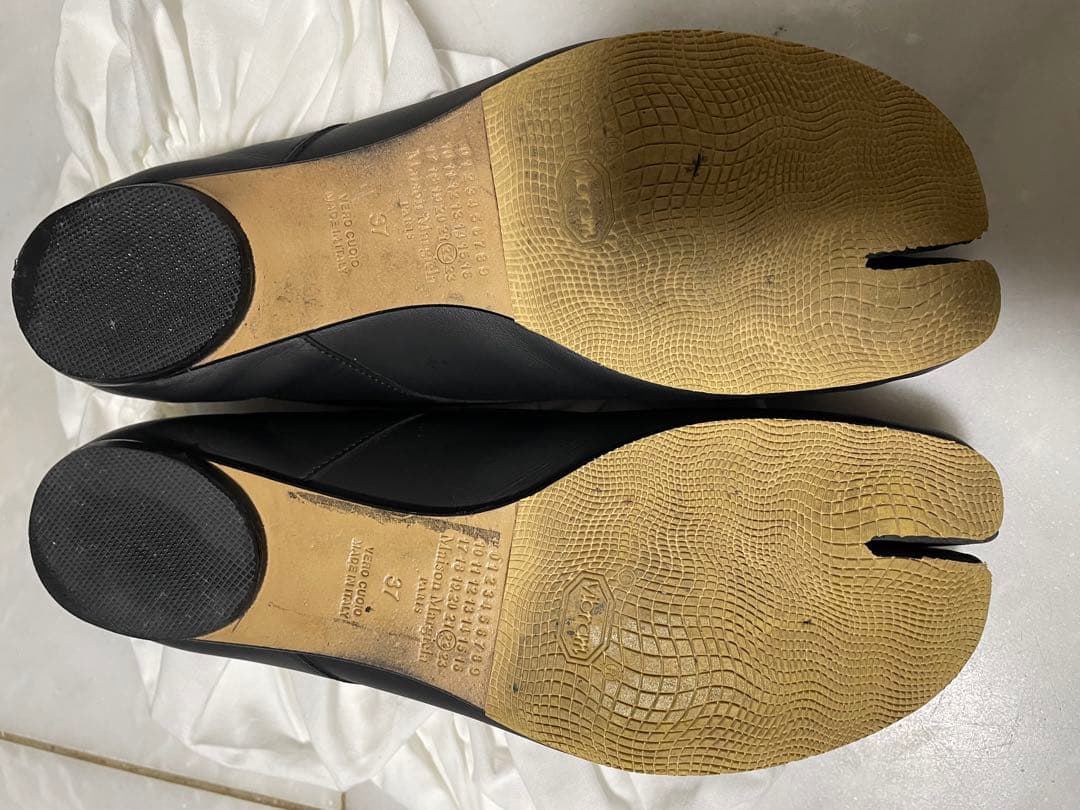 mimiです。マルジェラ　タビバレエシューズ37ブラックTABIバレエ