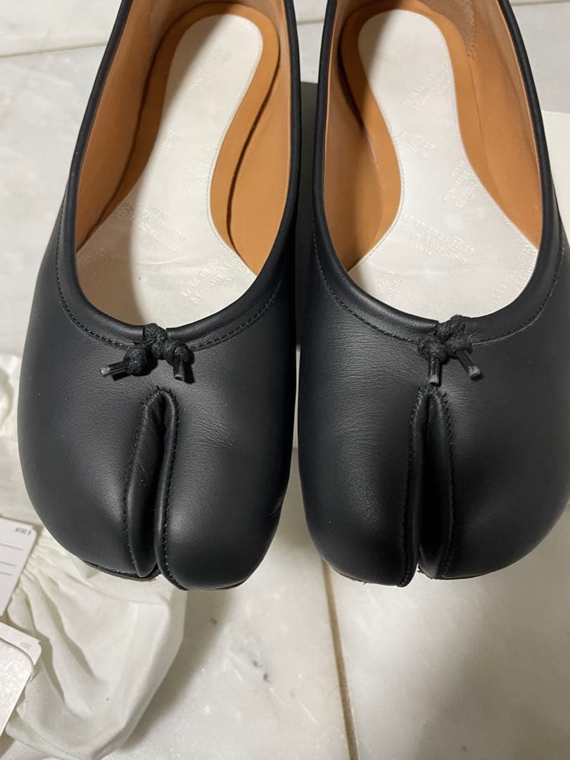 mimiです。マルジェラ　タビバレエシューズ37ブラックTABIバレエ