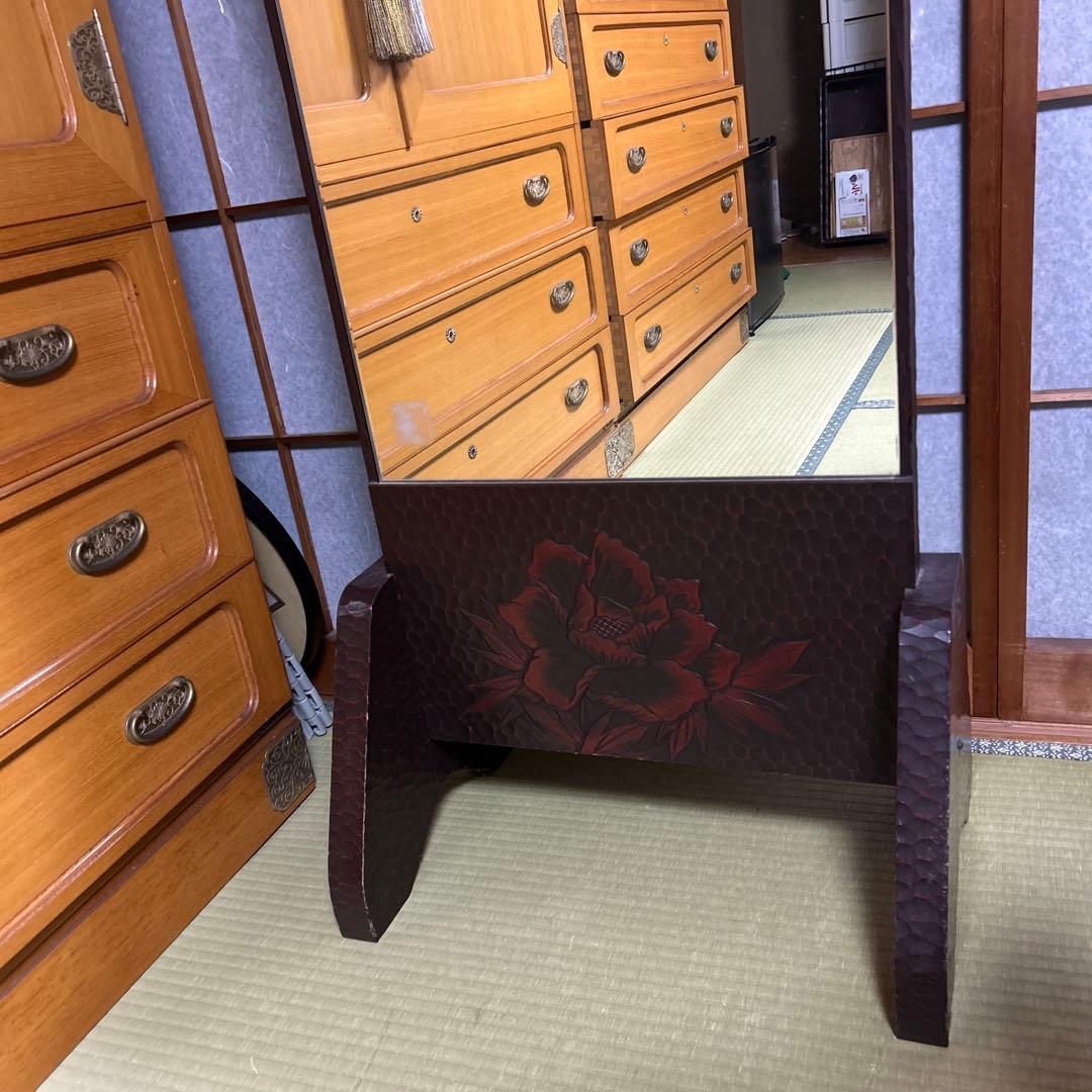 姿見　鎌倉彫デザイン　和風　豪華紋付ゆたんカバー付き