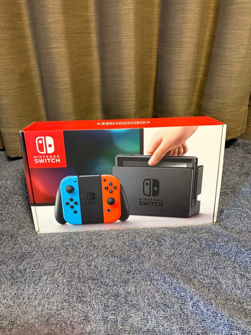 ニンテンドー　スイッチ本体　中古美品