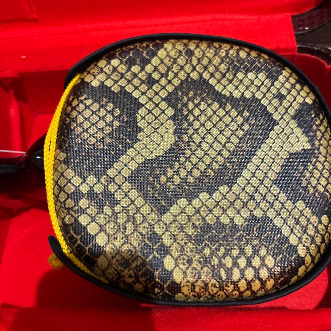 沖縄三味線　又吉　蛇革　ハードケース・鍵付