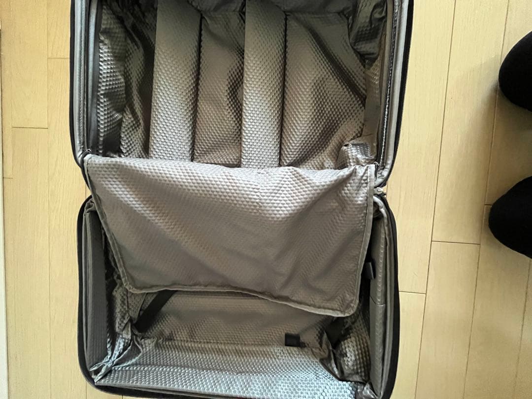 TUMI スプラッタープリント キャリーケース