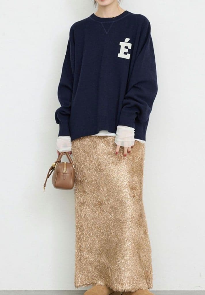 スローブイエナ☆新品タグ付き サガラ刺繍スウェットライクニット　ネイビー